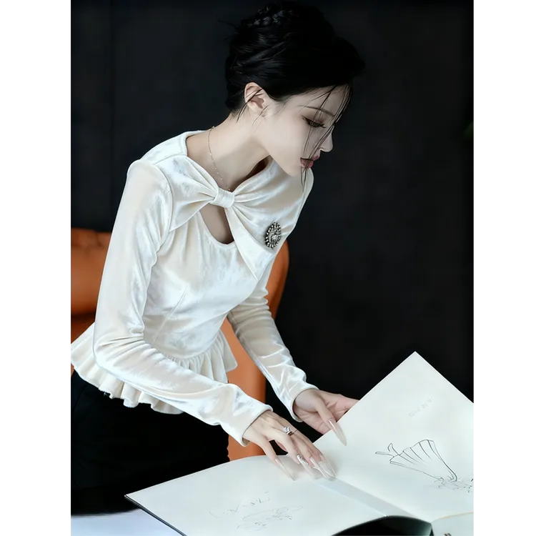 法式白色丝绒衬衫女春秋新款轻奢减龄洋气独特超好看气质掐腰上衣
