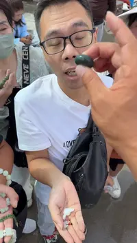 未镶嵌和田玉（糖玉）挂件和田玉