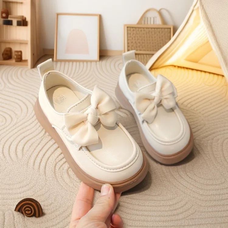 女童鞋2025春秋新款公主皮鞋英伦风小女孩软底单鞋儿童时尚休闲鞋