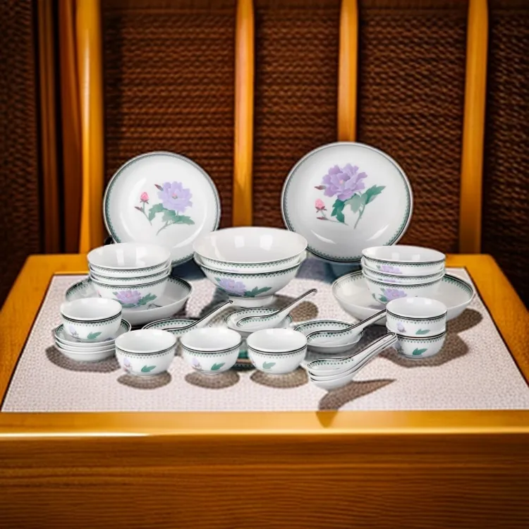 手绘釉下彩简约高档餐具碗盘餐具套装家用碗碟组合轻奢陶瓷餐具