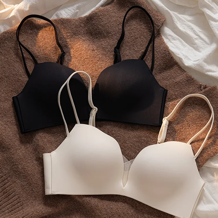 维多利亚内衣套装女夏天白色小胸聚拢无痕文胸光面简约透气上薄下