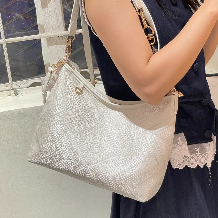 【新品】广西非遗壮锦包包经典龙须包百搭单肩斜挎包流浪包轻奢中式