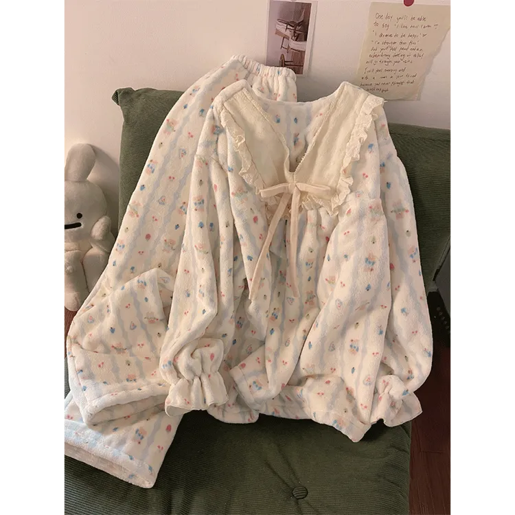 珊瑚绒睡衣女款冬季加绒加厚法兰绒秋冬款甜美可爱家居服两件套装