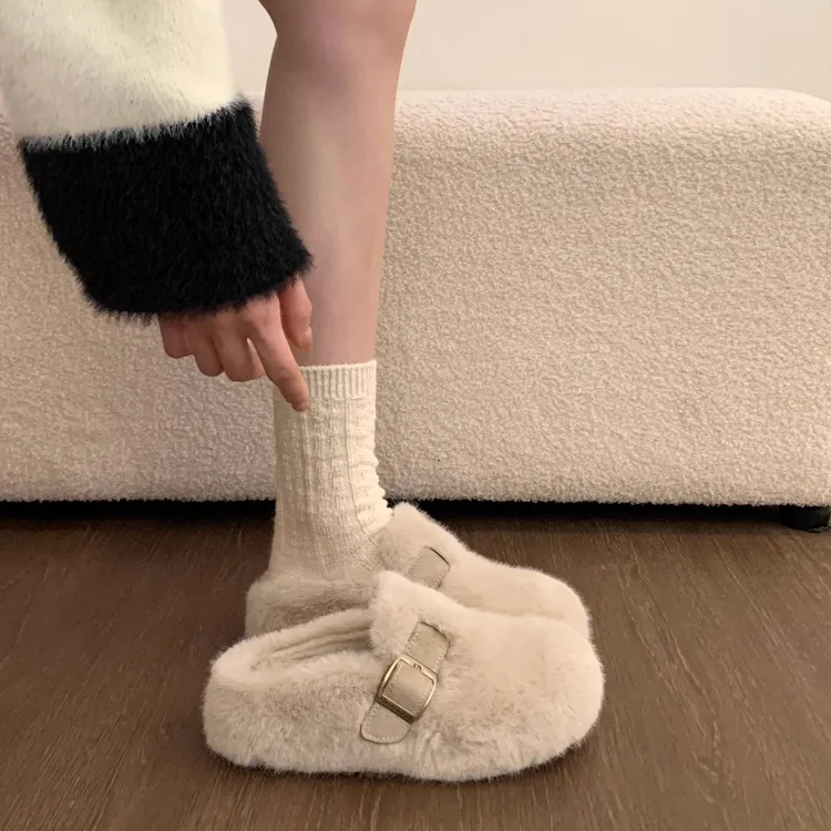 网红高级感厚底毛毛拖鞋女外穿2025秋冬新款法式绝美加绒包头半拖