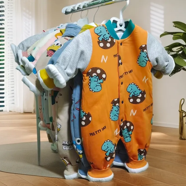 衣拉拉瑁恩瑁爱秋冬夹棉连体哈衣挖裆连体爬服