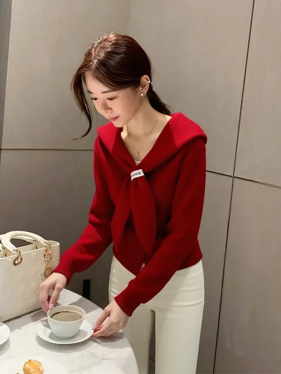 独特别致红色针织衫女装2025冬季新年圣诞气质高级感轻熟百搭毛衣