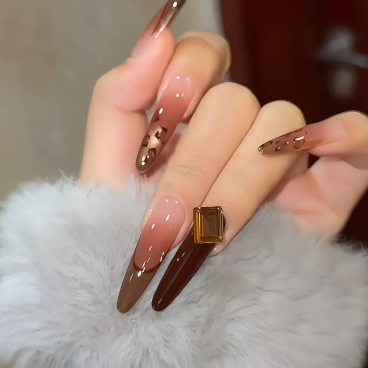 【女王】秋冬季纯手工穿戴甲2025新款高级感法式豹纹猫眼穿戴美甲