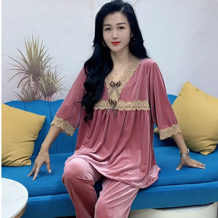 花女人2233 v领红色女士蕾丝丝绒时尚长款家居服简约常规大码套装