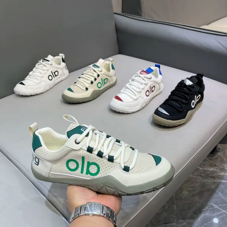 男鞋2025夏季新款潮流布面透气纯色时尚轻便韩版运动休闲板鞋