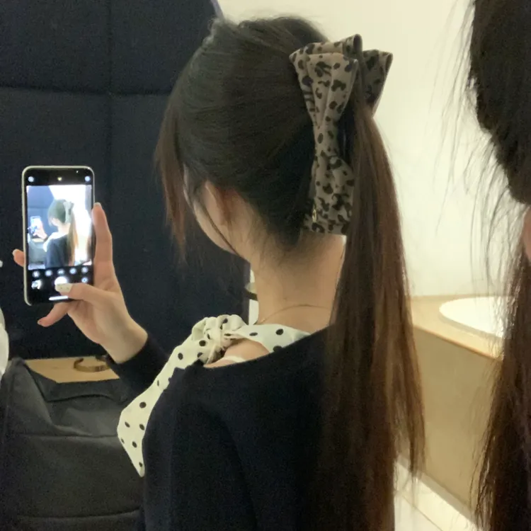 元气满满 韩系ins风豹纹蝴蝶结款香蕉夹氛围感少女发饰头饰