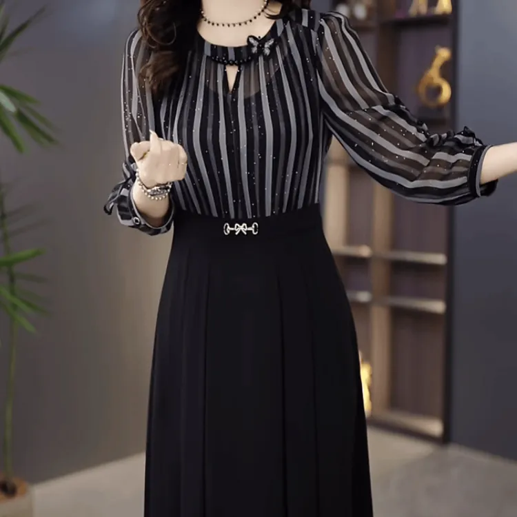 A351【连衣裙】2025早秋新款高端轻奢洋气减龄时尚条纹显瘦连衣裙女