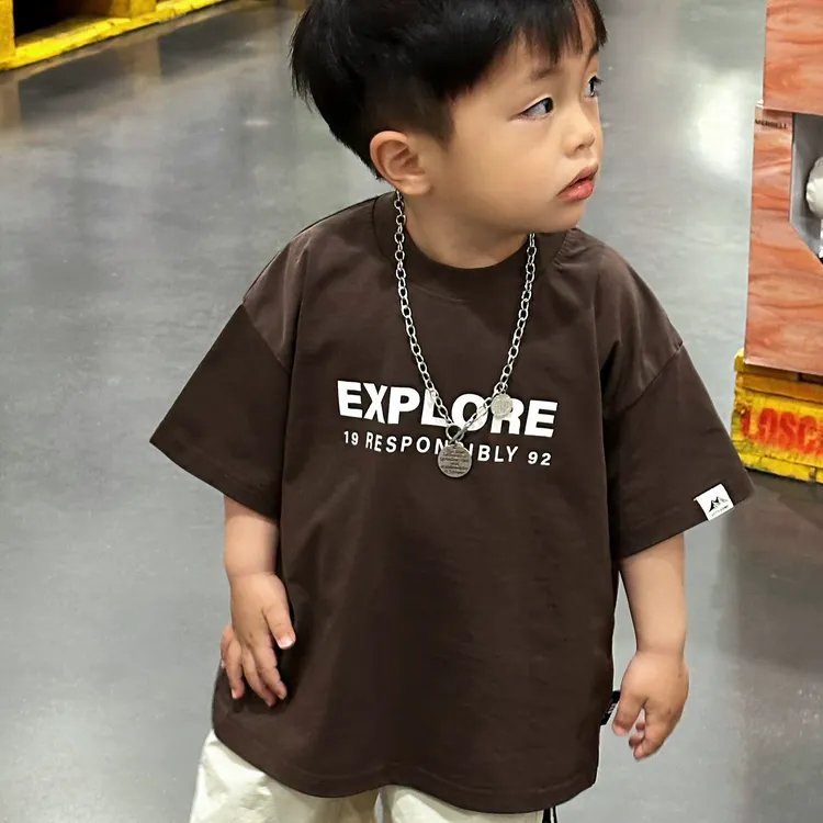 男童夏装2025新款儿童绿色半袖上衣宝宝夏季帅气短袖T恤男孩潮牌