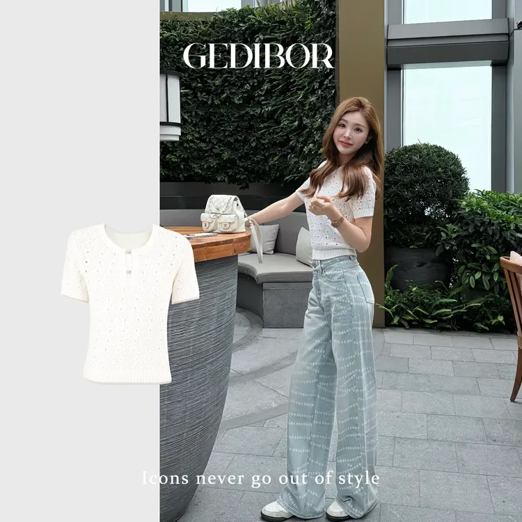 XUEXUE丨【浪漫小香】经典新款镂空设计显瘦时尚针织上衣GD25-ZZ211