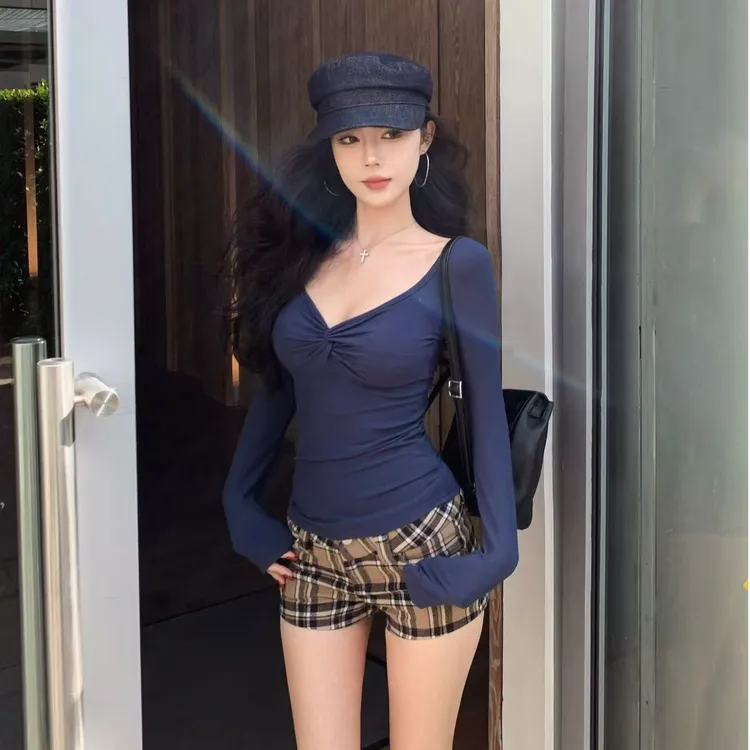 美式千禧格纹短裤女款早春季新款复古纯欲风辣妹显瘦百搭休闲裤子