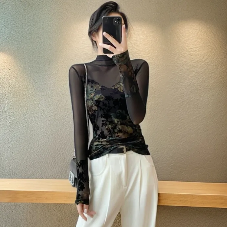 女人味秋装女款爆款2025新款知性风衣服网纱打底衫洋气高贵上衣潮