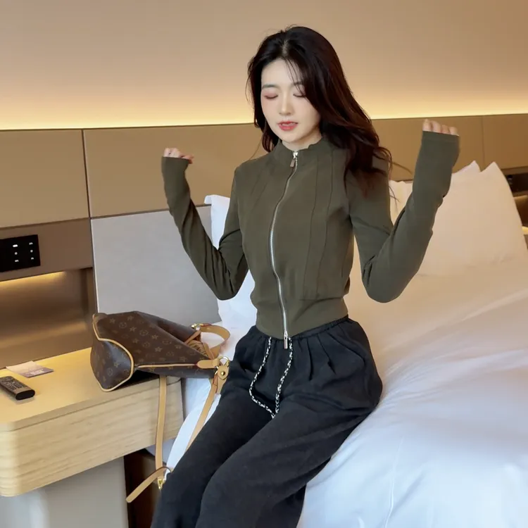 2025新款秋季休闲运动套装女修身收腰拉链开衫短外套抽绳阔腿卫裤