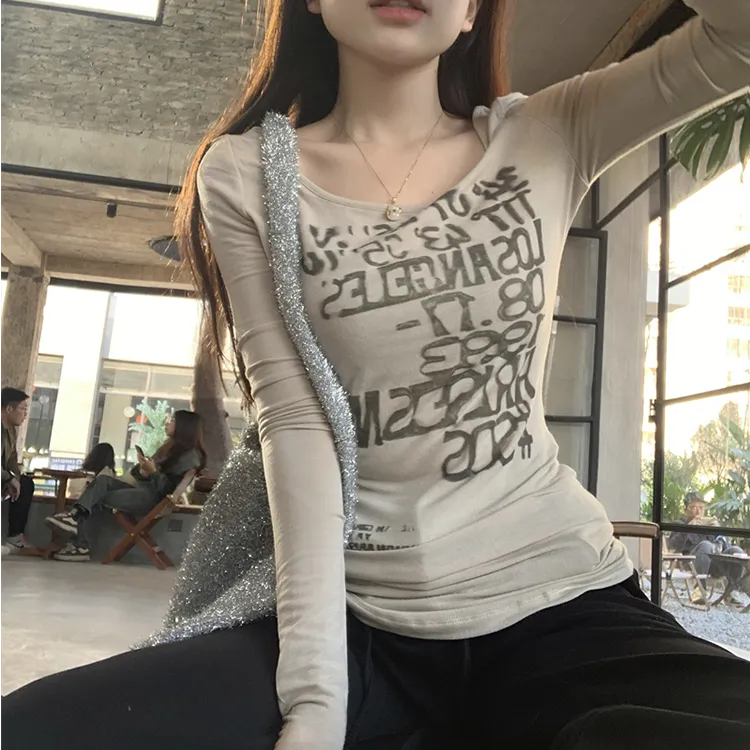 韩版紧身罩衫秋冬打底衫大圆领长袖t恤女性感辣妹收腰内搭上衣ins