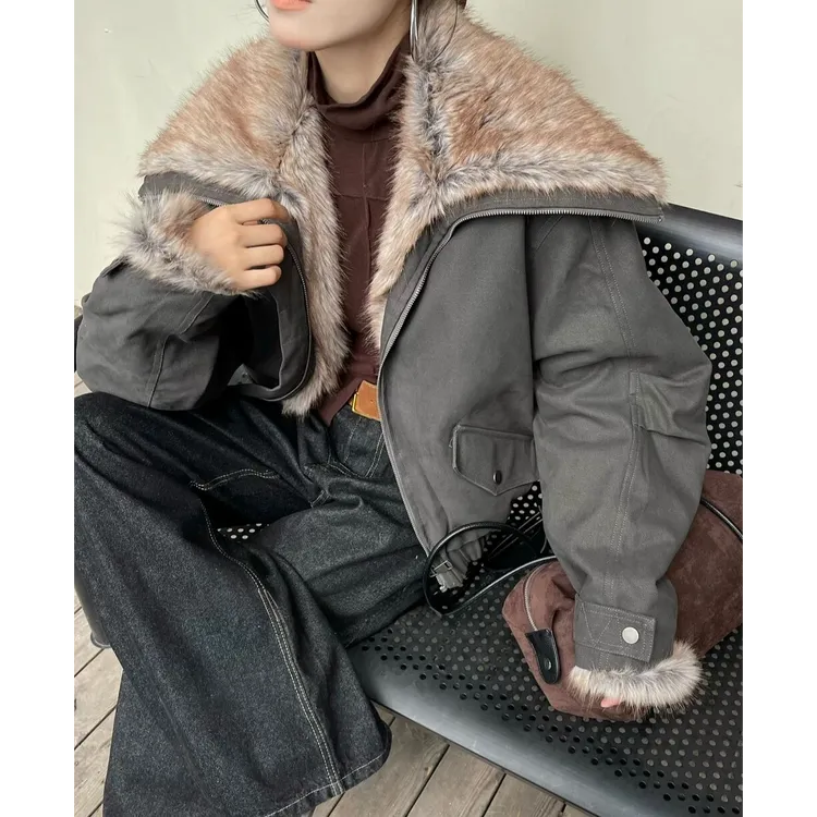 2025冬季新款时尚气质环保毛大翻领拼接夹棉宽松保暖外套棉服夹克