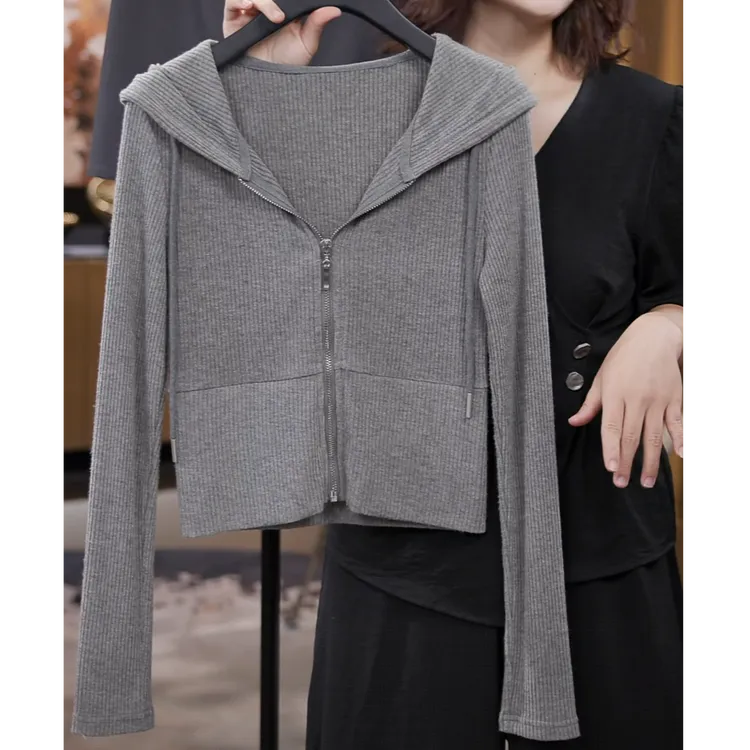 灰色连帽长袖针织衫上衣女2025秋季新款韩系修身显瘦气质百搭卫衣