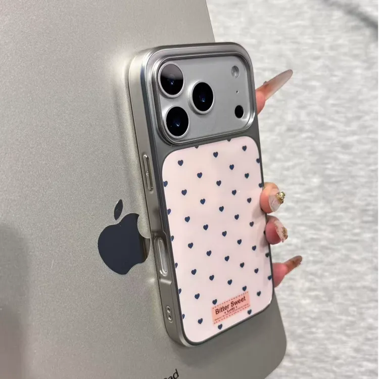 银边玻璃粉底满屏爱心适用iPhone17promax手机壳苹果16/15/141312