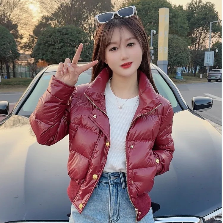 短款羽绒服2025冬季新款红色过年生日显瘦小个子洋气白鸭绒女外套