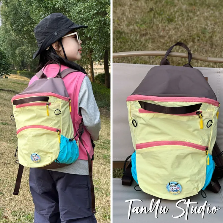 探屿潮牌超轻便户外休闲背包出游双肩包男女童骑行登山包上学书包