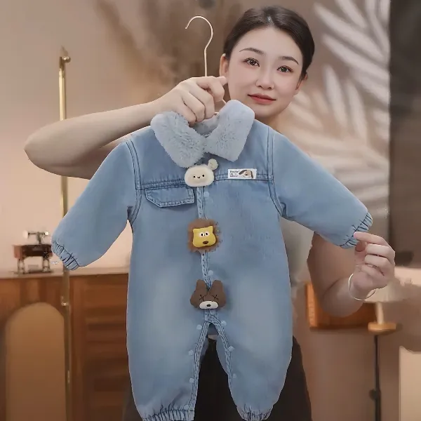 秋冬款牛仔萌趣熊翻领卡通可爱长袖哈衣男女宝宝婴幼儿连体衣爬服