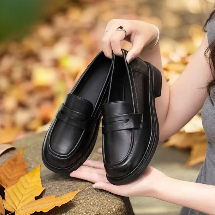 真皮女鞋2025秋季新款夏季懒人鞋一脚蹬软底小皮鞋女英伦风乐福鞋