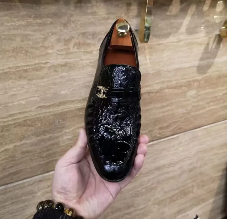 新款高品质男士全皮面休闲百搭时尚男鞋