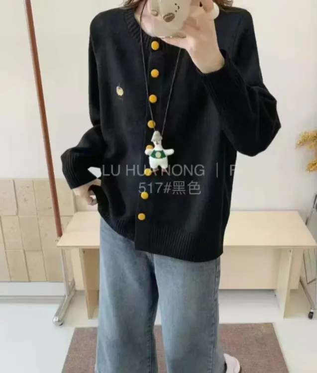 （大码针织女装）南瓜刺绣爆款秋冬款女装包扣开衫女款长袖毛衣