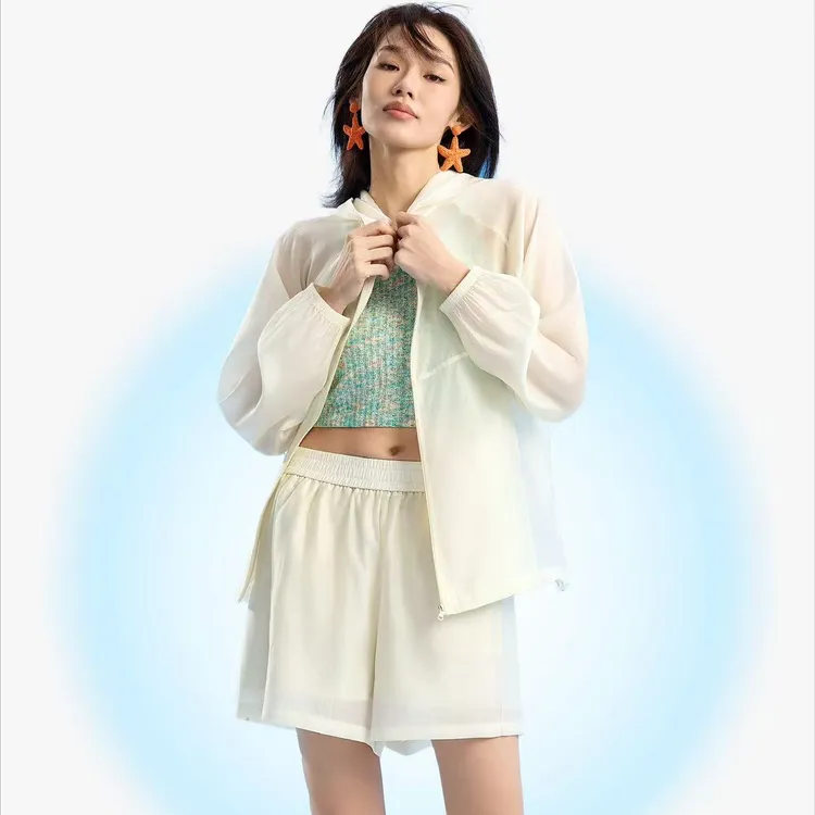 夏季新款天丝防晒衣女外穿薄款长袖透气时尚外套装连帽衬短裤