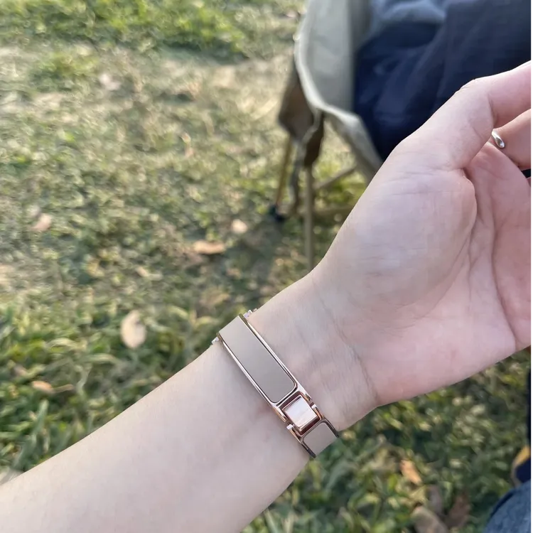 苹果手镯金属表带适用applewatchS1042MM苹果手表表带Se女士专用