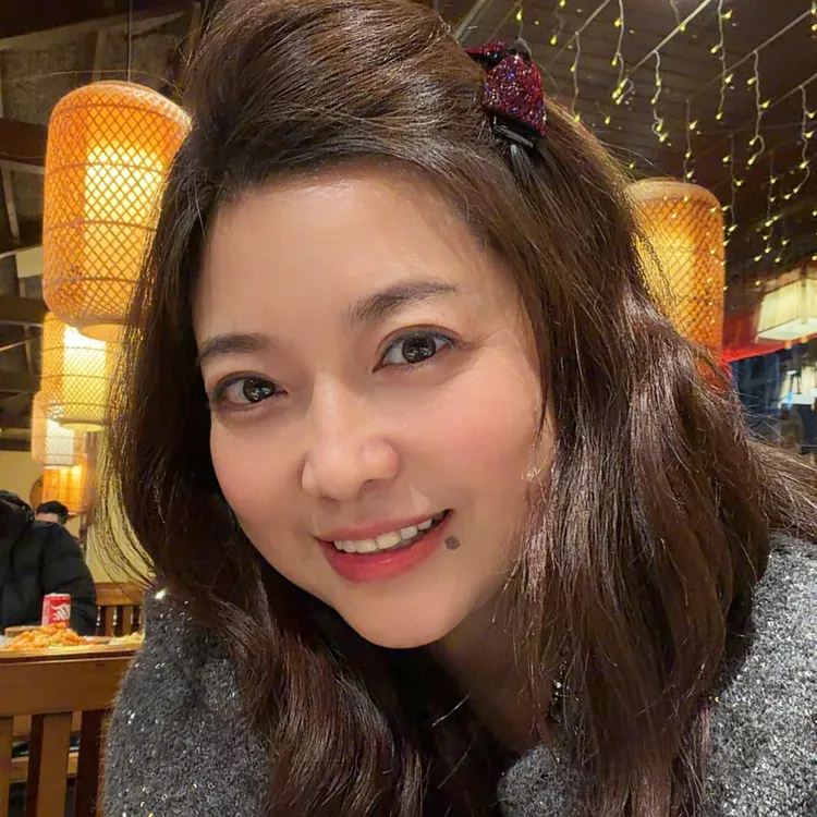 东大门 韩国新款精致砂糖大蝴蝶结发梳高级百搭精美齿梳 2158