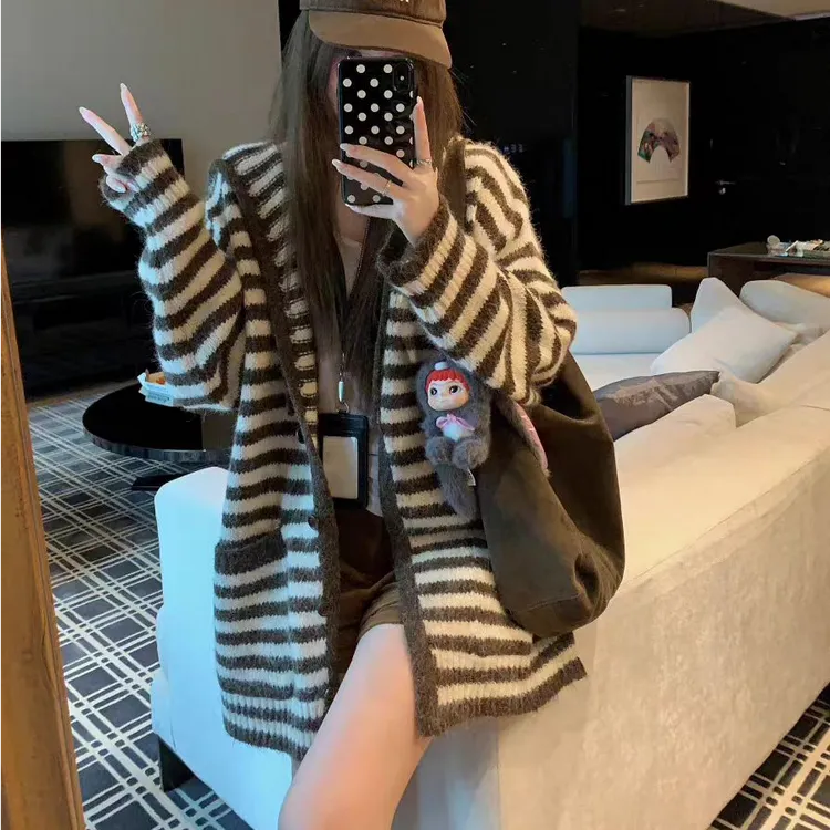 韩系慵懒风软糯条纹连帽针织开衫女春秋季新款宽松百搭毛衣外套