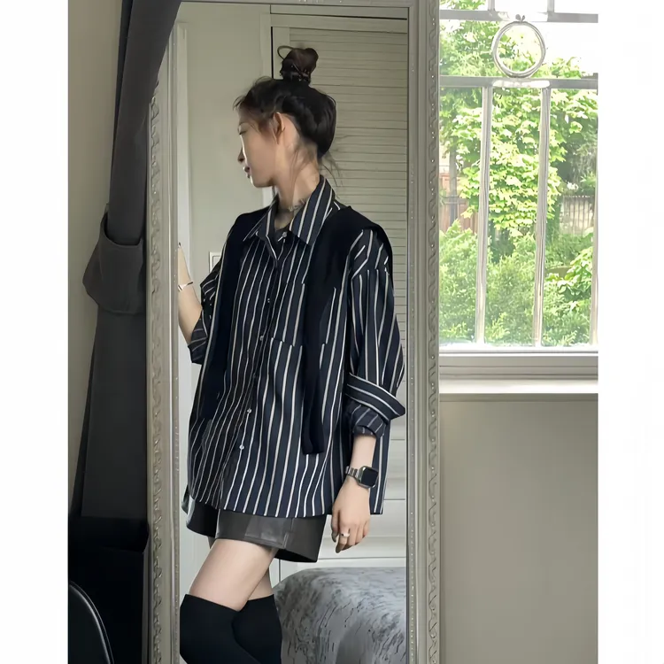 宽松长袖通勤风黑白条纹衬衫+针织披肩春秋新款时尚休闲两件套女