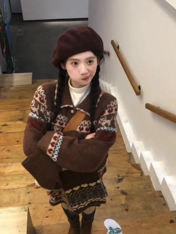 慵懒美式复古翻领费尔岛毛衣半裙女2026春季新款减龄漂亮洋气套装