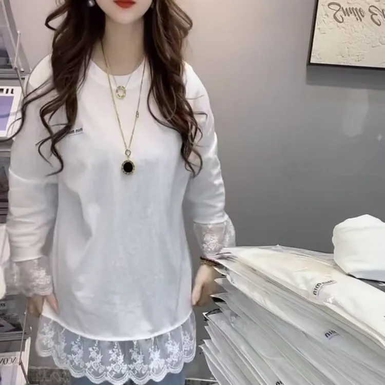 春季欧货长袖蕾丝拼接中长款t恤宽松休闲时尚遮肉白色上衣