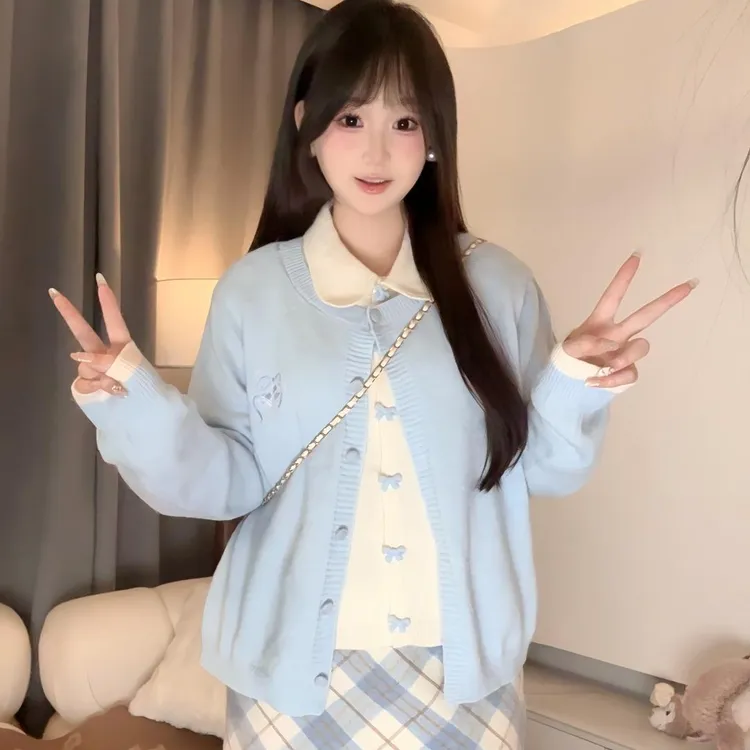 今年流行的穿搭2025秋冬新款长袖娃娃领假两件针织衫甜美显瘦上衣