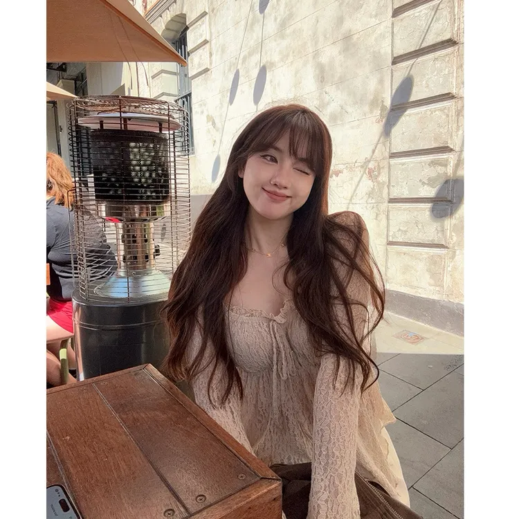 新款法式显瘦百搭弹力蕾丝微透内搭上衣L1710