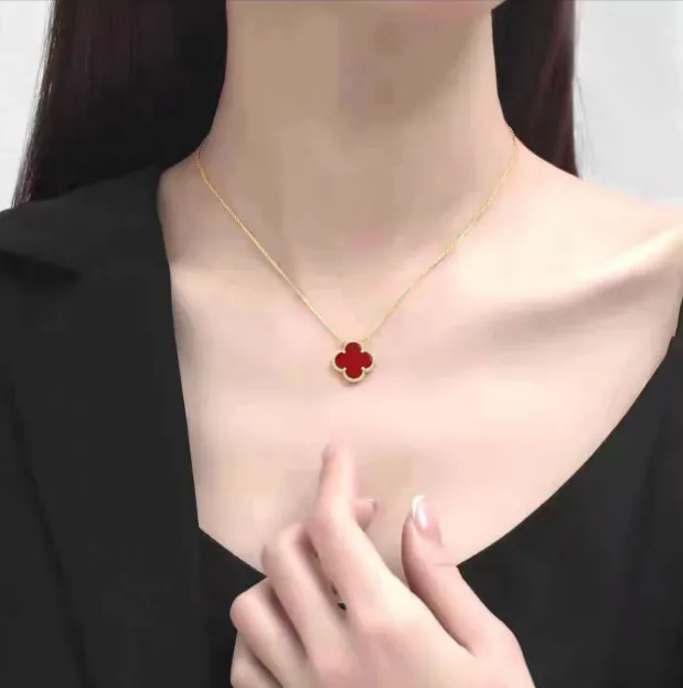钛钢项链 红色四叶草项链女高级精致锁骨链红色饰品锁骨链