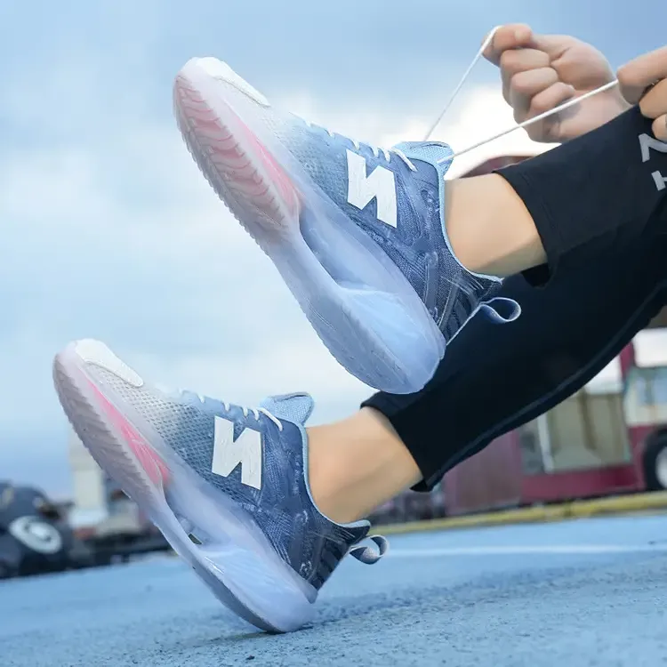 透气男防滑情侣减震系带跑步鞋鞋子潮鞋四季休闲男士百搭时尚