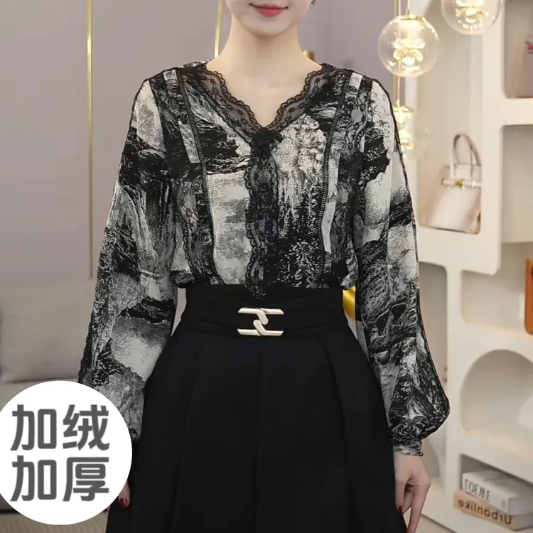 现货2025秋冬加厚【3681】热力感保暖气质小众蕾丝拼接时尚显瘦上衣