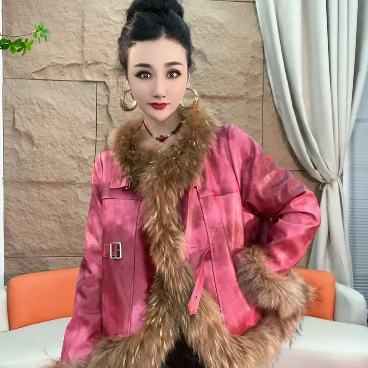 0102【凡家衣橱】时尚百搭洋气重工貉子毛领加棉保暖外套气质减龄