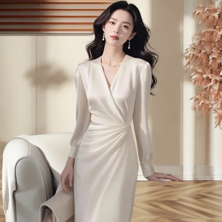 长袖耐脏连衣裙法式粉色西装裙优雅设计感白色轻奢连衣裙气质长袖