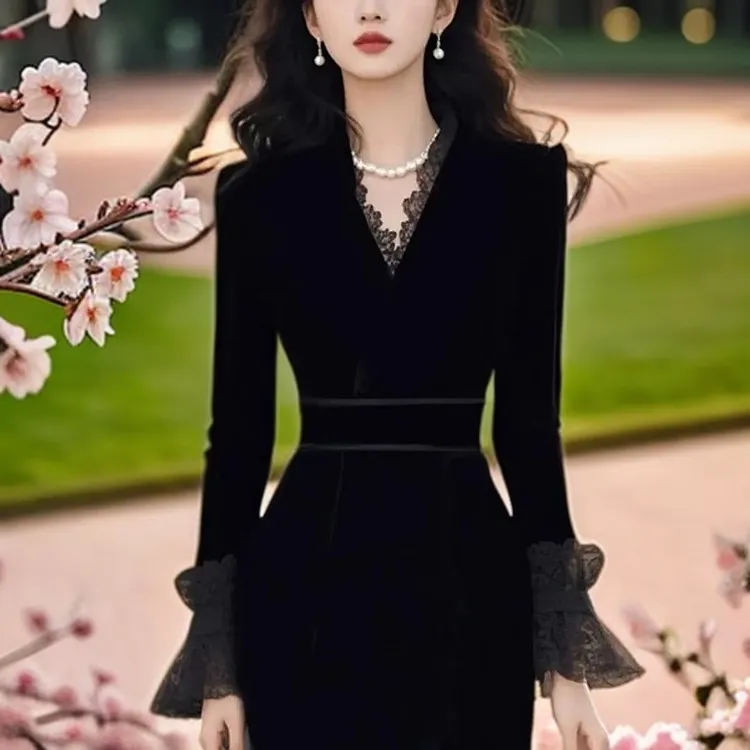 2025春季上流社会绝美礼服气质轻奢高级感超好看黑色丝绒连衣裙