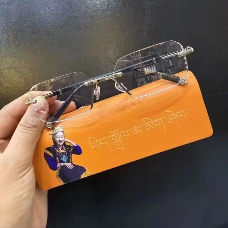 林芝卓玛同款防蓝光变色眼镜