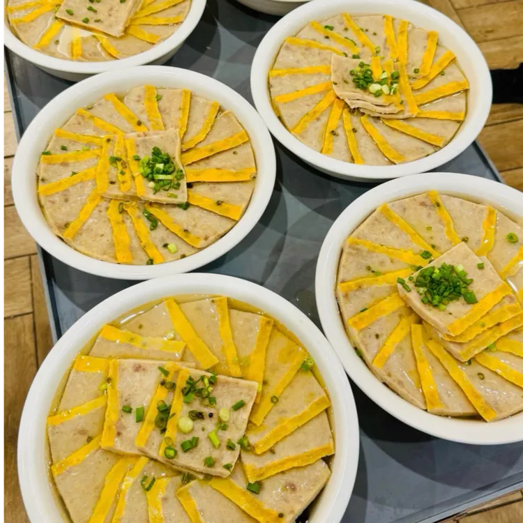 富顺农家粑粑肉九大碗土猪肉制作