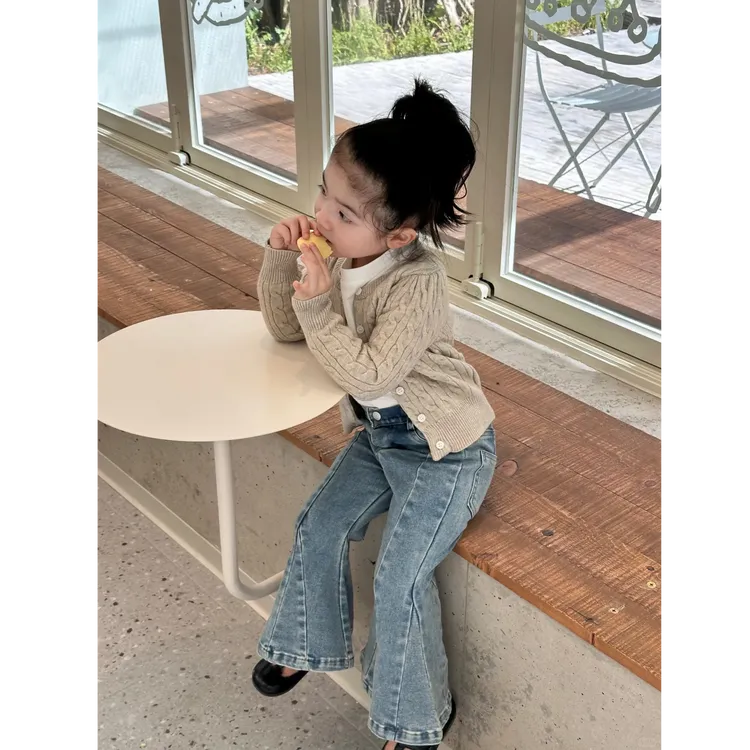 壹妈韩版童装女童秋季套装洋气儿童针织开衫上衣蓝色牛仔喇叭裤子