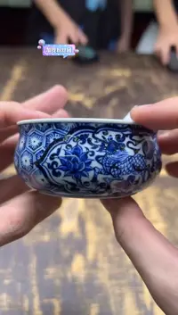 戏墨柴窑 麒麟追凤锦地纹香炉杯