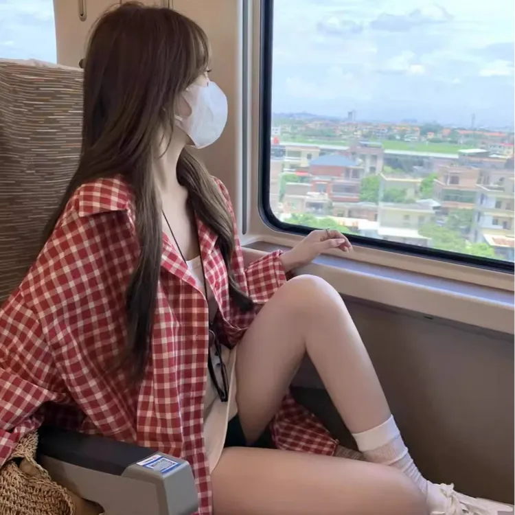 长袖女装衬衣翻领宽松外穿薄款格子百搭纽扣韩版衬衫外套时尚